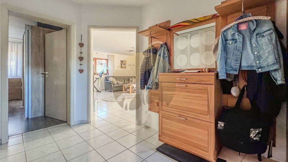 wohnung-gaggenau-michelbach-flur-wolf-immobilien Wohnung Gaggenau