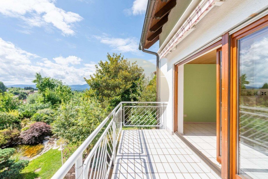 haus-gaggenau-winkel-balkon-wolf-immobilien Doppelhaush�lfte Gaggenau