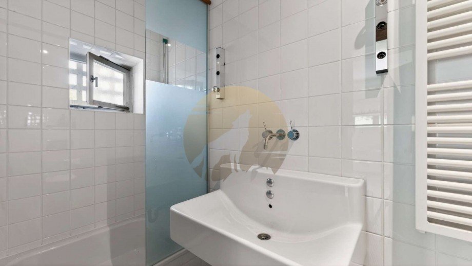 Badezimmer 1 EG Mehrfamilienhaus Gaggenau