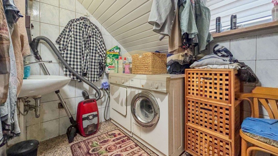 Waschraum / G�ste WC+Dusche Doppelhaush�lfte Gernsbach