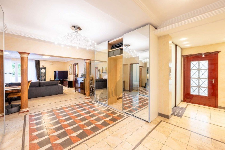 wohnung-baden-baden-entree-wolf-immobilien Terrassenwohnung Baden-Baden