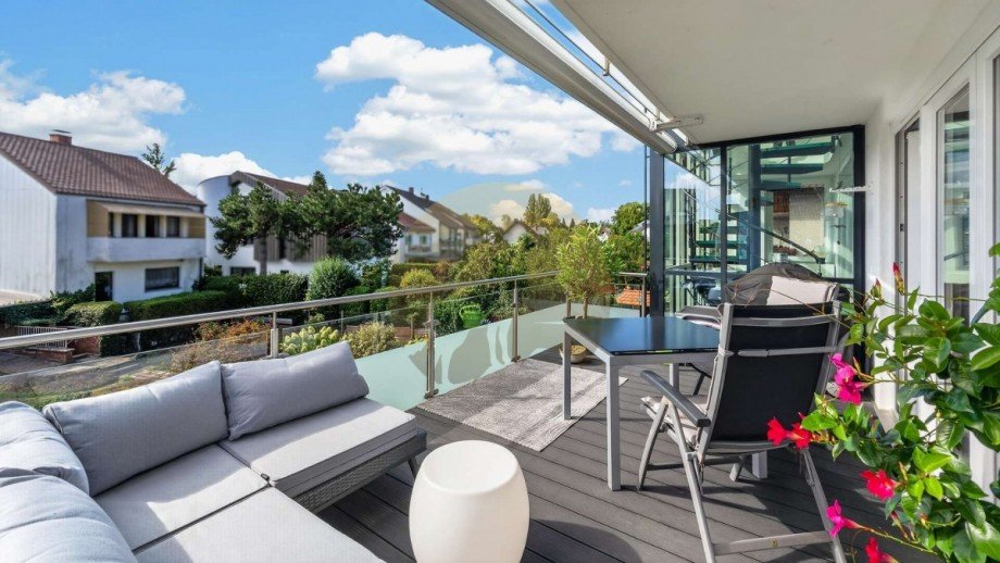 Terrasse Obergeschoss Zweifamilienhaus Rastatt