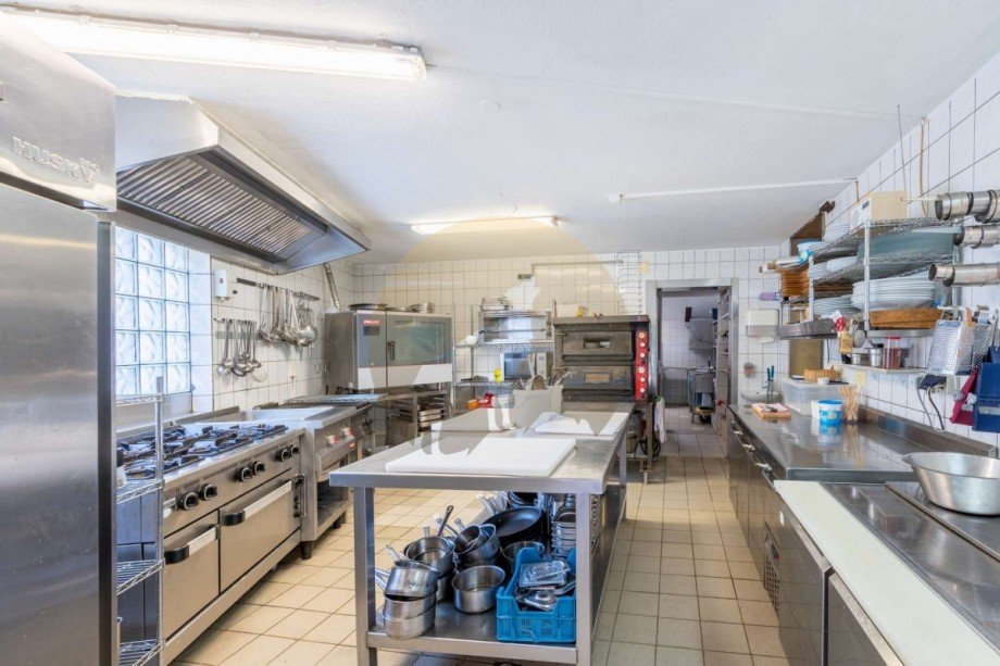 haus-restaurant-sasbachwalden-kueche-wolf-immobilien Gastgewerbe Sasbachwalden