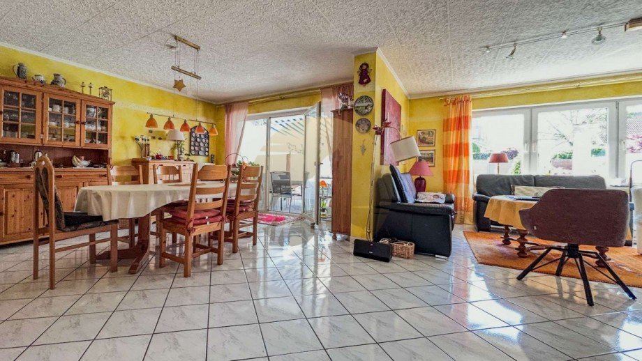 haus-rastatt-huegelsheim-essbereich-wolf-immobilien Reihenmittelhaus H�gelsheim