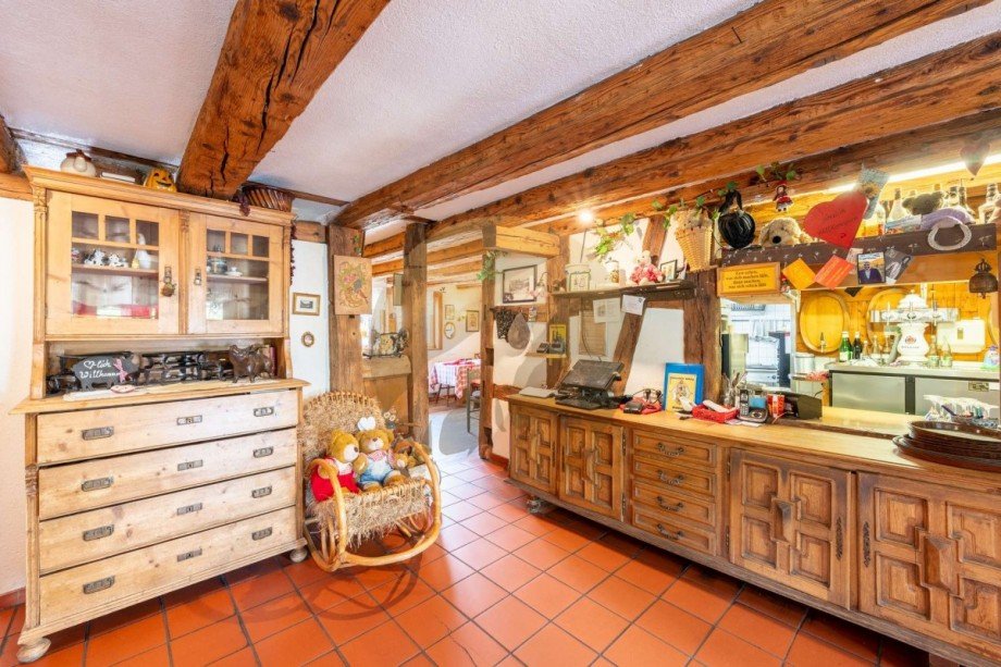 haus-restaurant-sasbachwalden-eingangsbereich-wolf-immobilien Gastgewerbe Sasbachwalden