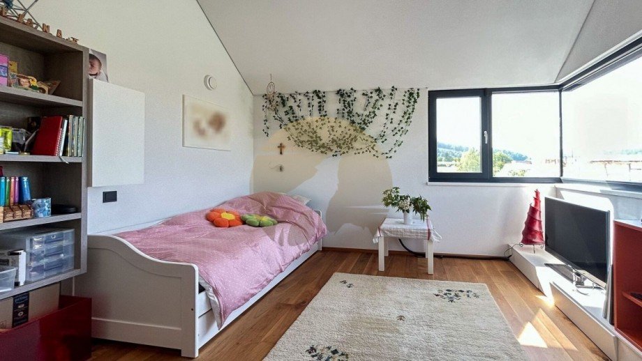 Kinderzimmer DG Zweifamilienhaus Ettenheim