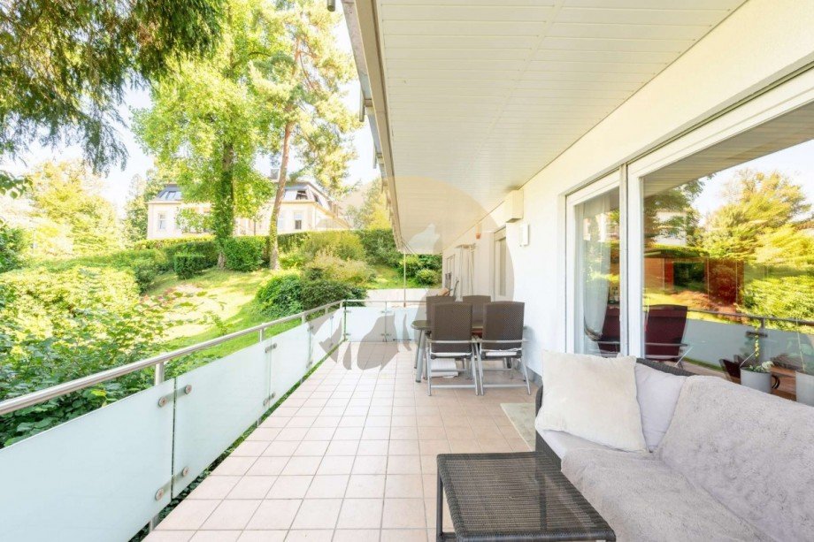 wohnung-baden-baden-terrasse-wolf-immobilien Terrassenwohnung Baden-Baden