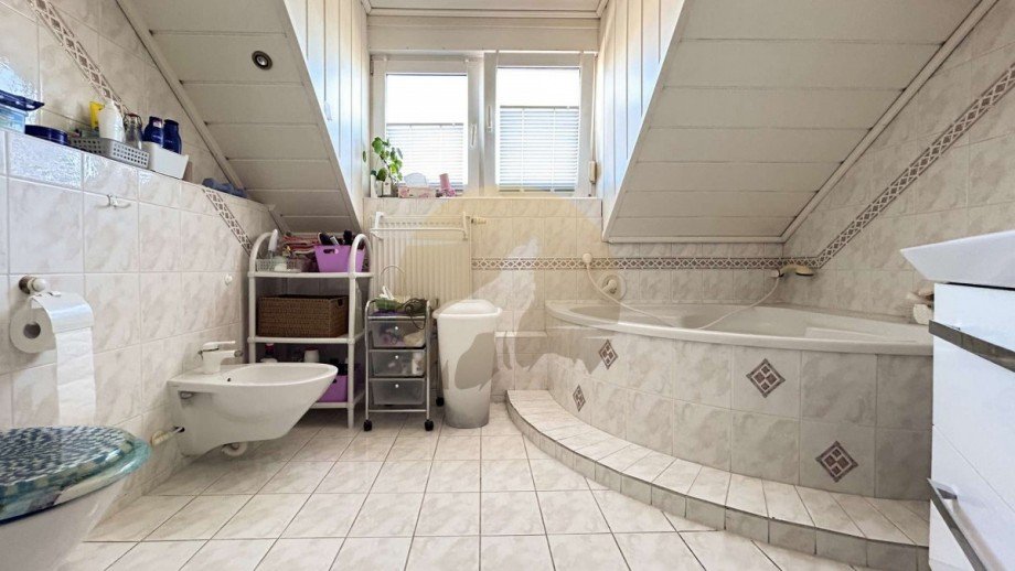 haus-rastatt-huegelsheim-badezimmer-wolf-immobilien Reihenmittelhaus H�gelsheim