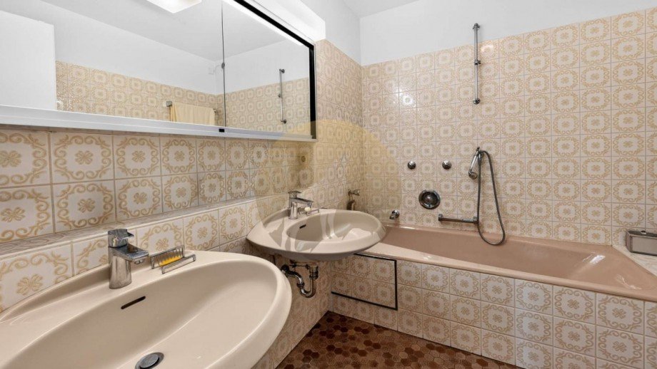 Badezimmer Terrassenwohnung Baden-Baden