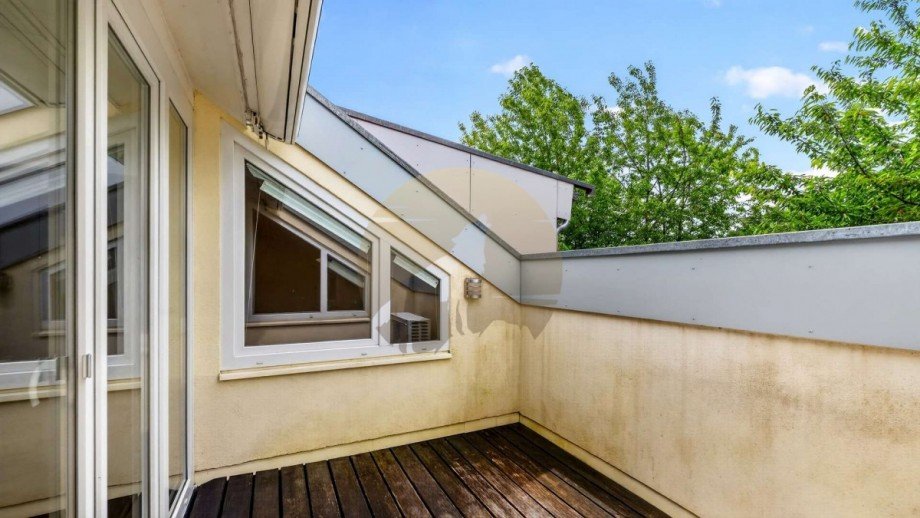 wohnung-baden-baden-terrasse-wolf-immobilien Dachgeschosswohnung Baden-Baden
