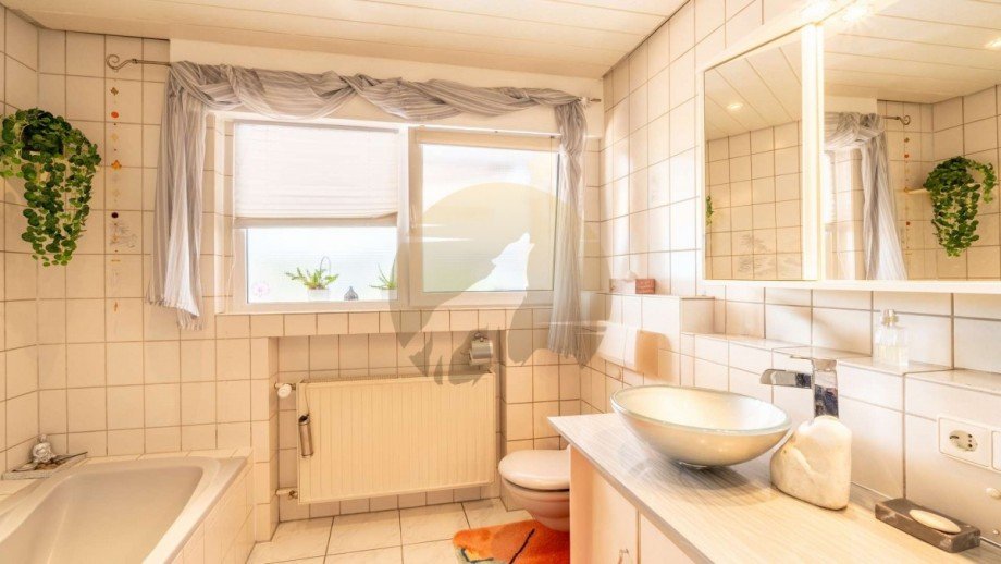 haus-baden-baden-haueneberstein-badezimmer-og-wolf-immobilien Mehrfamilienhaus Baden-Baden