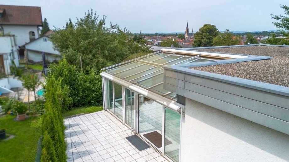 haus-kuppenheim-wintergarten-wolf-immobilien Zweifamilienhaus Kuppenheim
