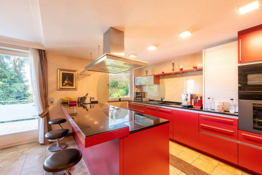 wohnung-baden-baden-kueche-wolf-immobilien Terrassenwohnung Baden-Baden