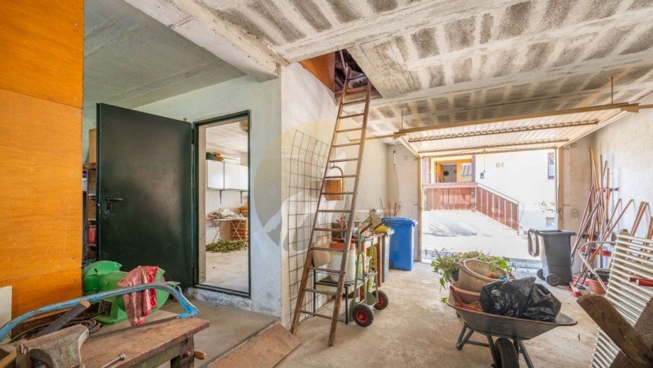 haus-baden-baden-steinbach-garage-wolf-immobilien Einfamilienhaus Baden-Baden