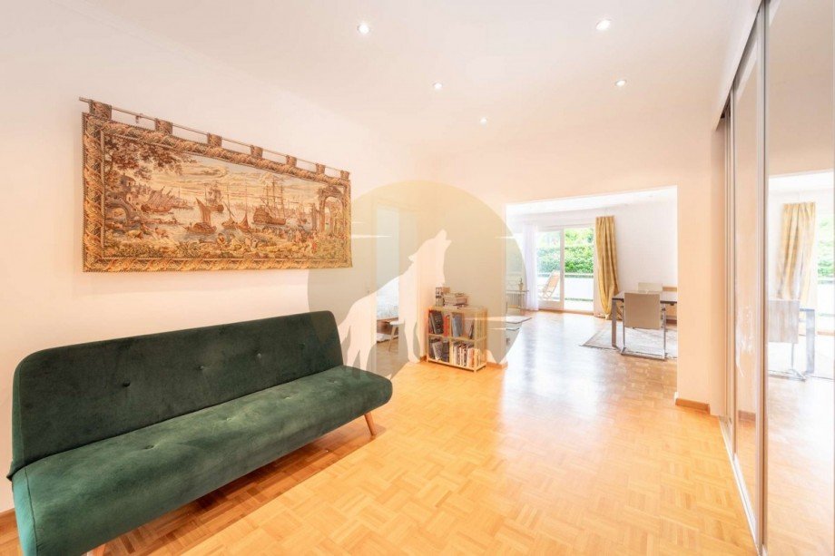wohnung-baden-baden-eingangsbereich-wolf-immobilien Terrassenwohnung Baden-Baden