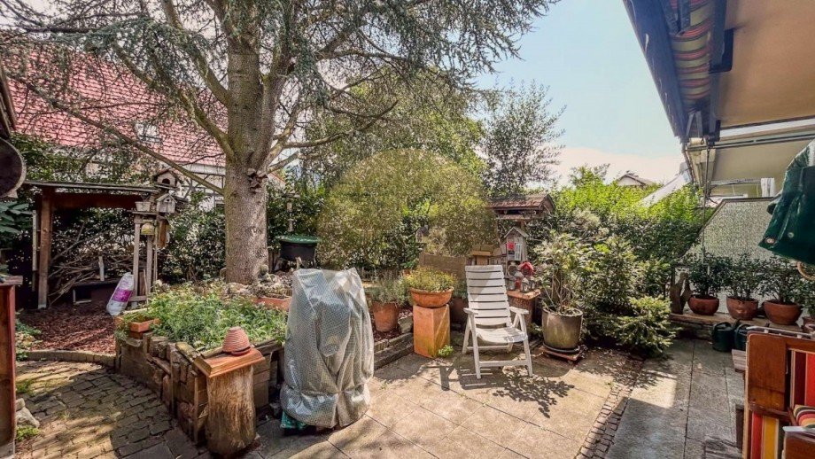 haus-buehl-aussenansicht-wolf-immobilien Reihenendhaus B�hl