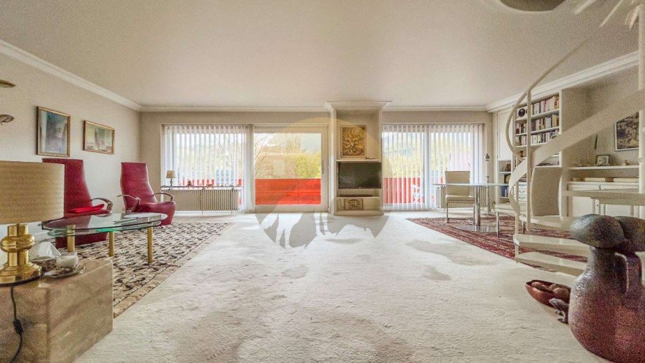 wohnung-baden-baden-wohnbereich-wolf-immobilien Maisonettewohnung Baden-Baden