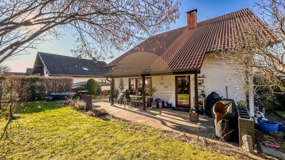 haus-rastatt-muggensturm-terrasse-wolf-immobilien Einfamilienhaus Muggensturm