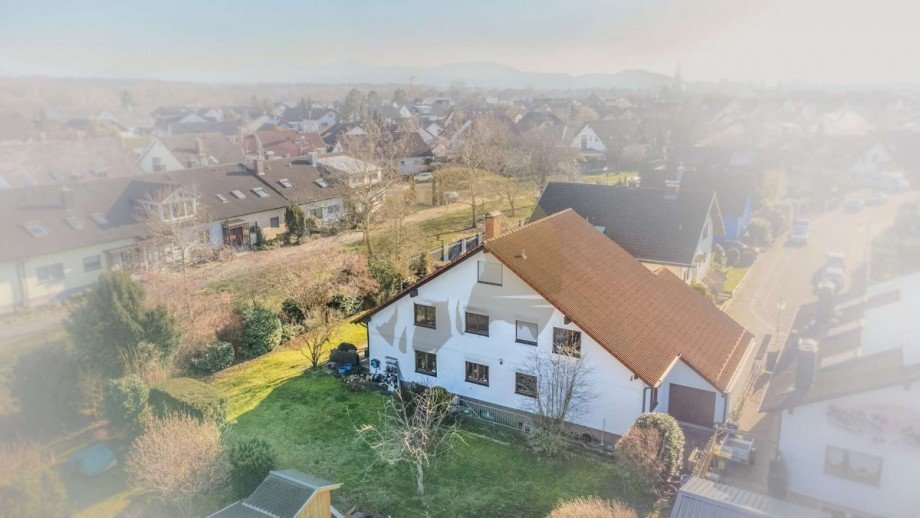 haus-rastatt-muggensturm-drohnenaufnahme-wolf-immobilien Einfamilienhaus Muggensturm