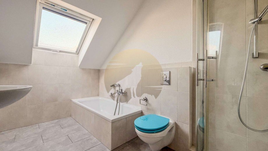 wohnung-rastatt-badezimmer-wolf-immobilien Dachgeschosswohnung Rastatt