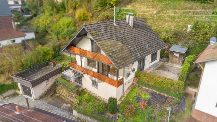 haus-gernsbach-staufenberg-aussenansicht-wolf-immobilien Einfamilienhaus Gernsbach
