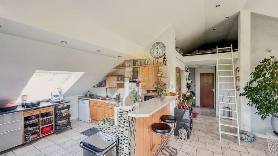 wohnung-rastatt-rheinmuenster-kueche-wolf-immobilien Dachgeschosswohnung Rheinm�nster