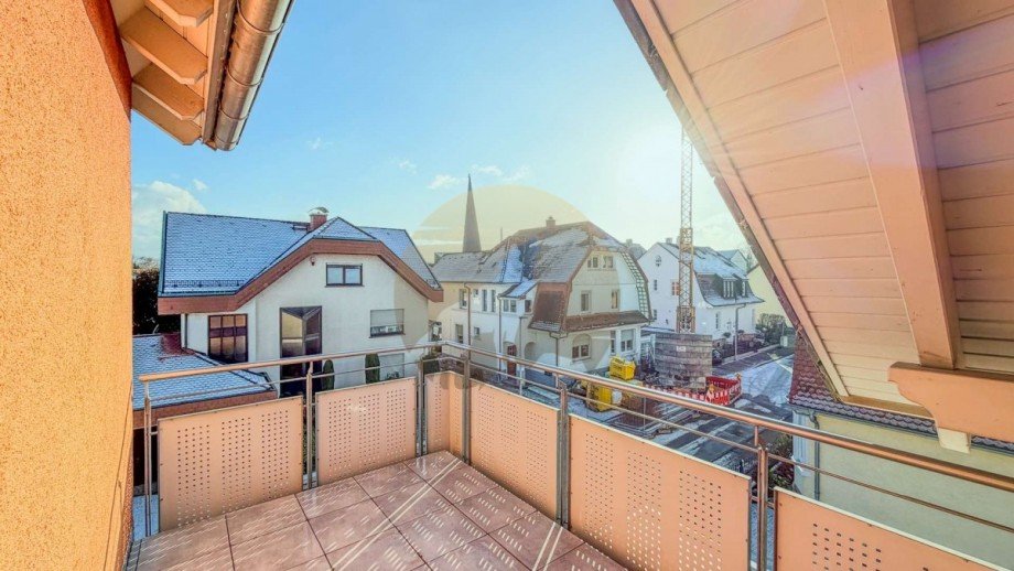 wohnung-rastatt-balkon-wolf-immobilien Dachgeschosswohnung Rastatt