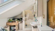 Badezimmer DG Malsch: Gro�z�giges Wohnen und Gewerbe in einem!