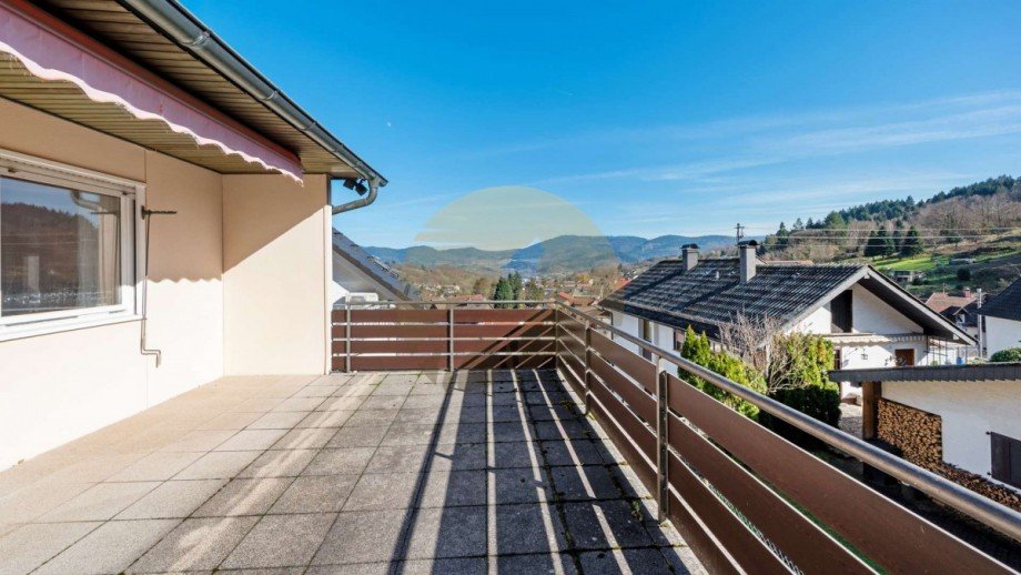haus-gernsbach-staufenberg-terrasse-wolf-immobilien Einfamilienhaus Gernsbach