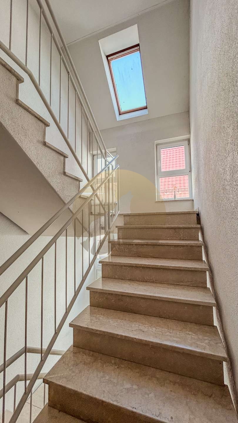 wohnung-rastatt-elchesheim-illingen-hausgang-wolf-immobilien Maisonettewohnung Elchesheim-Illingen