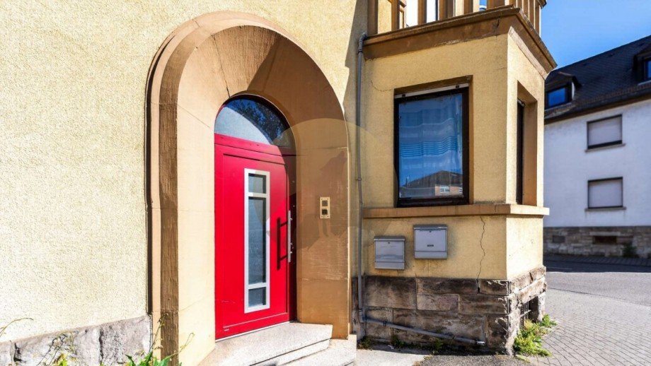Eingangsbereich Mehrfamilienhaus Gaggenau