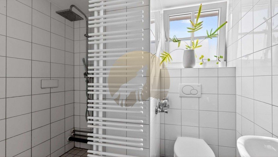 Badezimmer 2 OG Mehrfamilienhaus Gaggenau