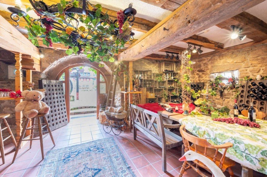 haus-restaurant-sasbachwalden-weinkeller-wolf-immobilien Gastgewerbe Sasbachwalden