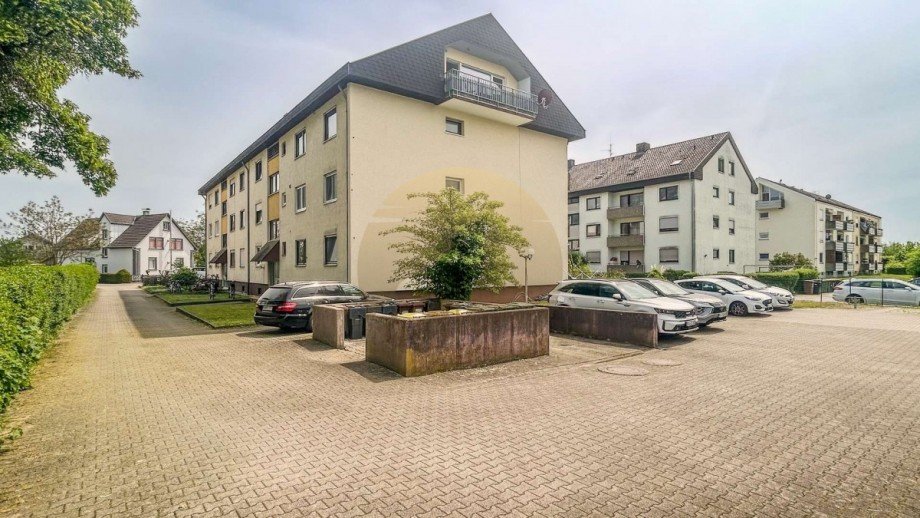 wohnung-rastatt-rheinmuenster-aussenansicht-wolf-immobilien Dachgeschosswohnung Rheinm�nster