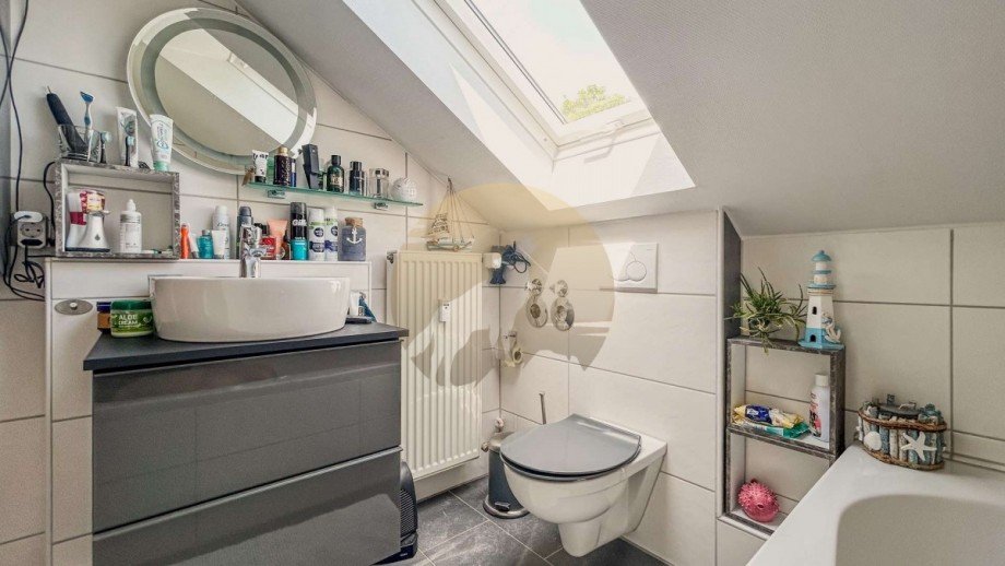 wohnung-rastatt-rheinmuenster-badezimmer-wolf-immobilien Dachgeschosswohnung Rheinm�nster