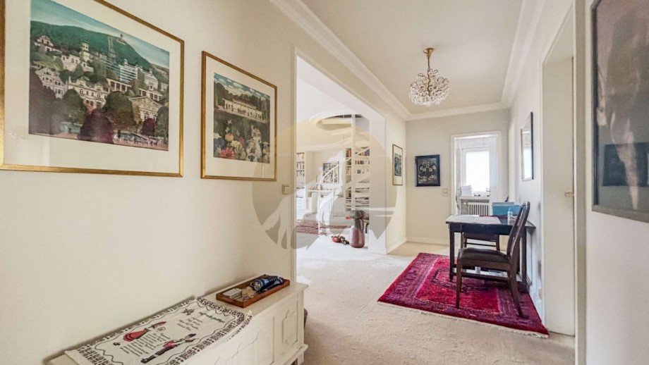 wohnung-baden-baden-flur-wolf-immobilien Maisonettewohnung Baden-Baden