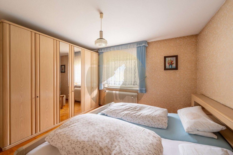Schlafzimmer EG Einfamilienhaus Baden-Baden