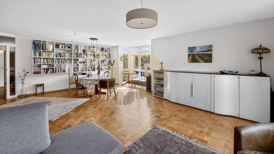 wohnung-offenburg-wohnzimmer-wolf-immobilien Etagenwohnung Offenburg