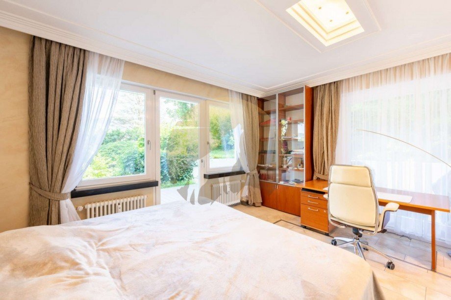 wohnung-baden-baden-schlafzimmer-wolf-immobilien Terrassenwohnung Baden-Baden