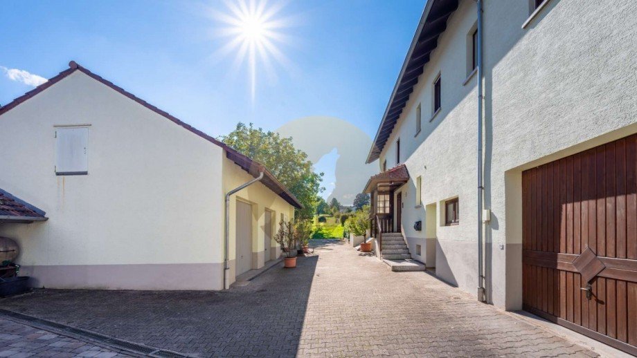 haus-baden-baden-steinbach-aussenansicht-wolf-immobilien Einfamilienhaus Baden-Baden