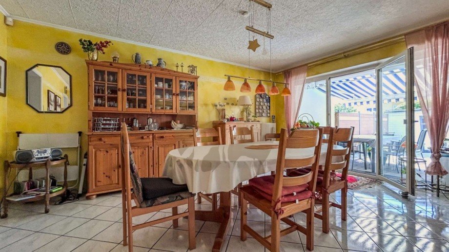 haus-rastatt-huegelsheim-esszimmer-wolf-immobilien Reihenmittelhaus H�gelsheim