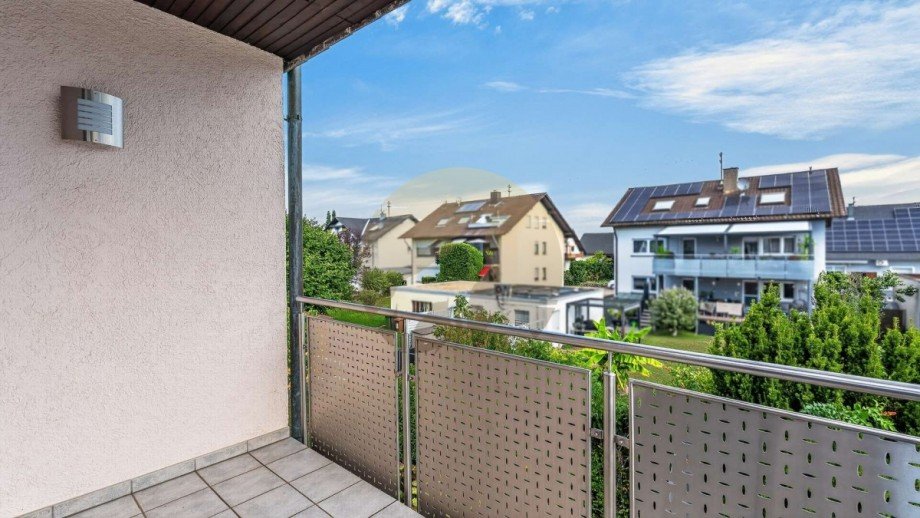 kleiner Balkon OG Doppelhaush�lfte Rastatt