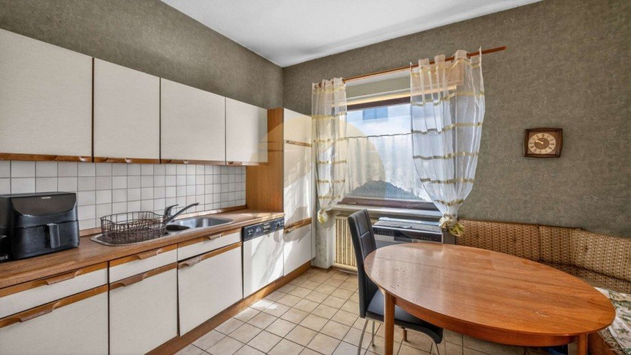 Kueche EG Mehrfamilienhaus Gaggenau
