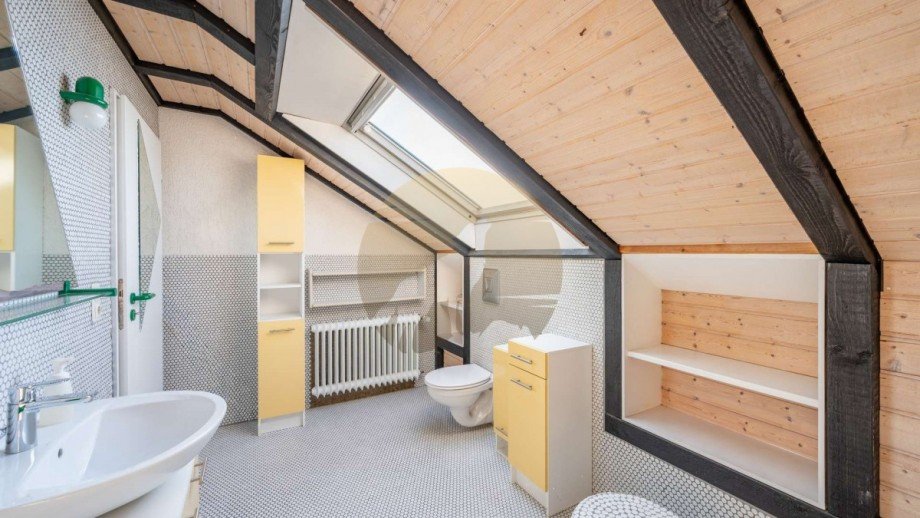 haus-rheinstetten-neuburgweier-badezimmer-dg-wolf-immobilien Reihenendhaus Rheinstetten