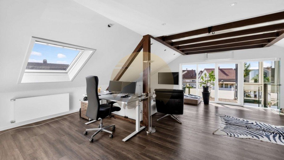 Homeoffice Dachgeschoss Zweifamilienhaus Rastatt