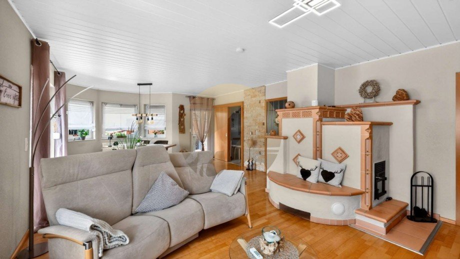 haus-gernsbach-staufenberg-wohnzimmer-wolf-immobilien Doppelhaush�lfte Gernsbach